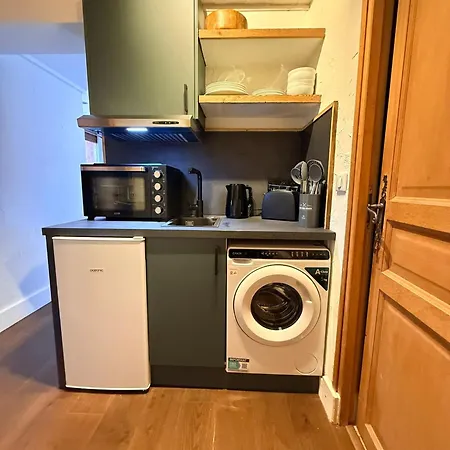 Apartment 3 Bed Stunning Mazot Slopeside Newly Renovated